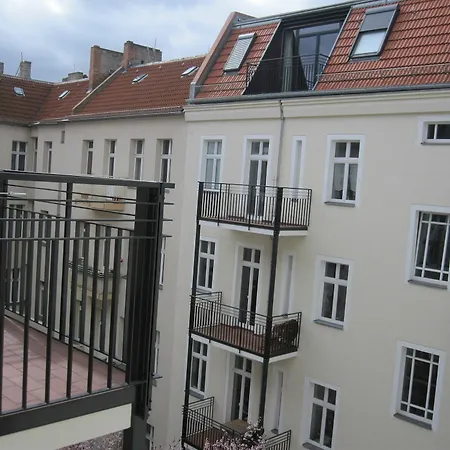 Apartment Ferienapartment Prenzlauer Berg *